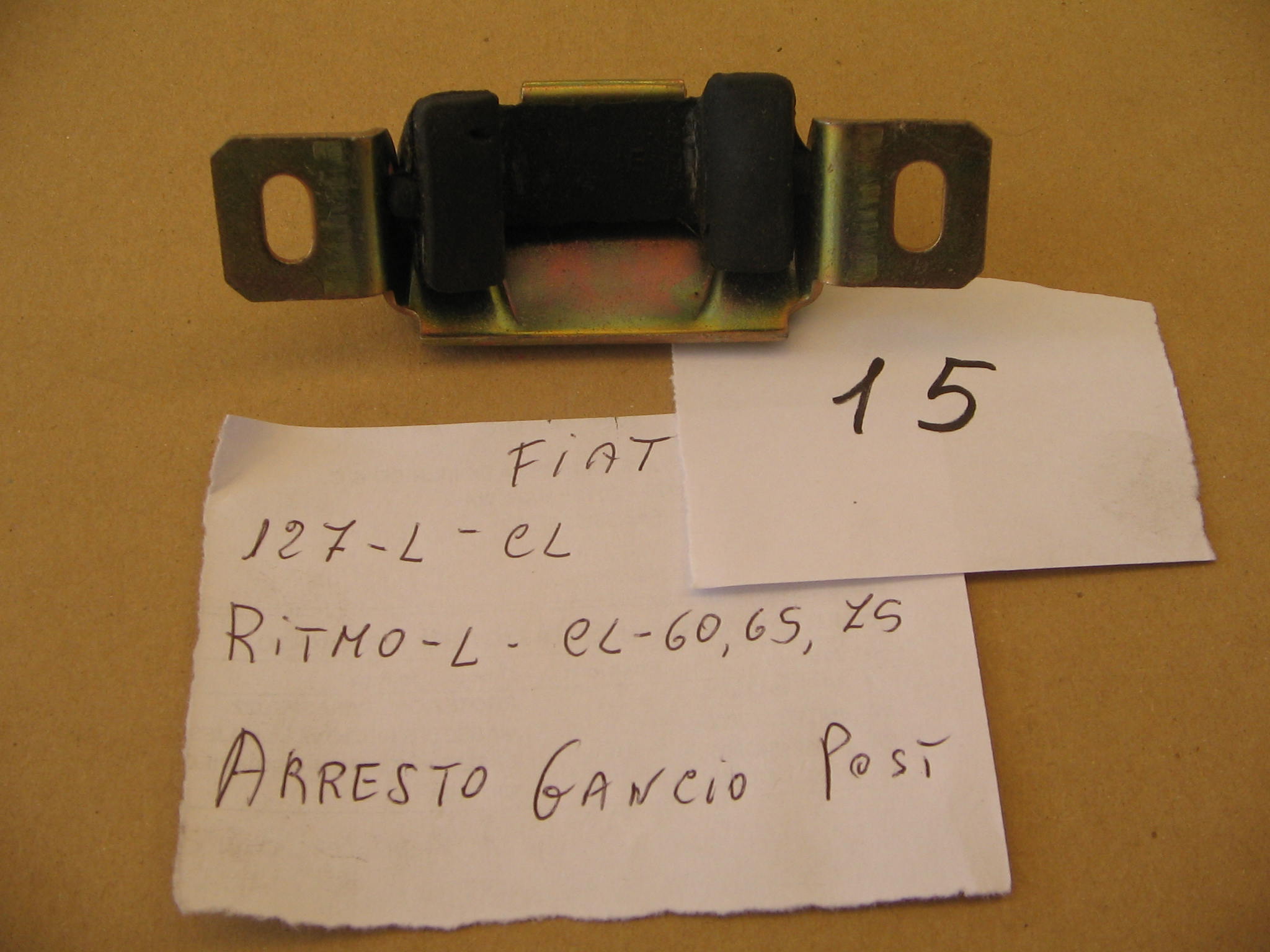 FIAT 127  / RITMO   N.6033